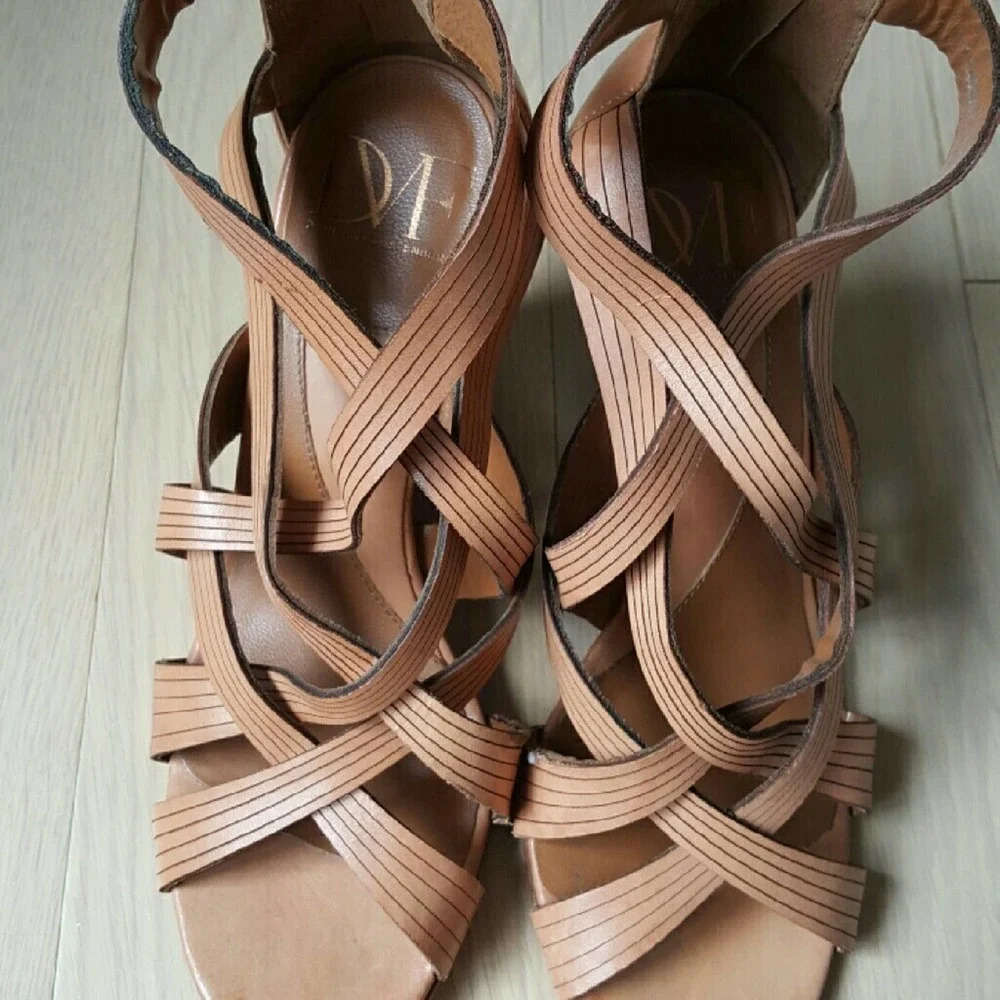DVF size 7.5 wedge strappy sandals